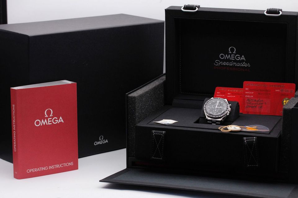Omega Speedmaster Moonwatch Professional 310.30.42.50.01.002 Image 5